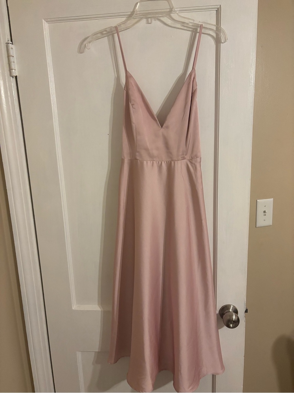 Spaghetti Strap V-Neck Midi Dress in Blush Pink